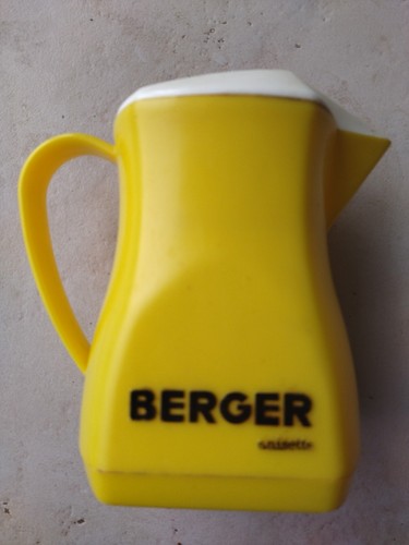 Vends cette ancienne carafe - cette,