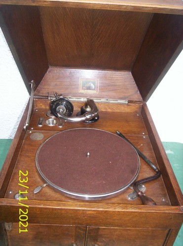 Gramophone maste r - ", maste'r