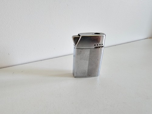 Ancien briquet sim - ancien, made