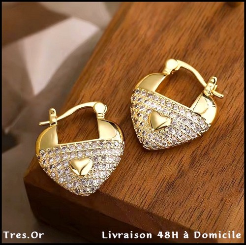 Boucles oreille coeurs a - d'oreille,