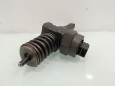 038130073J injecteur pour VOLKSWAGEN GOLF IV 1.9 TDI 1997 417909