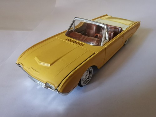 Miniature solido ford - miniature,