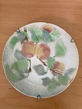 Assiette ancienne en barbotine -   Saint Clement- 21 cm avec attaches