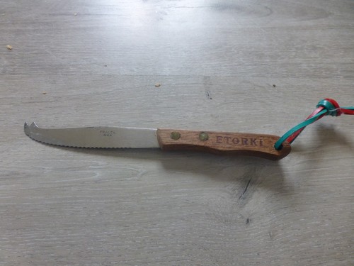 Ancien couteau fromage - a,