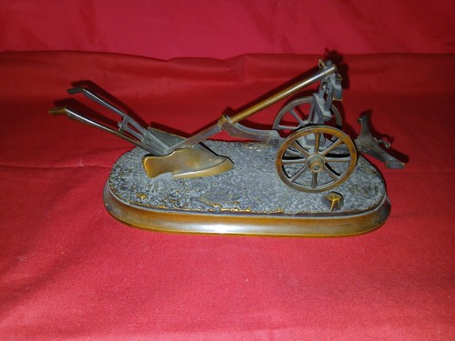 Soc charrue miniature en - miniature,