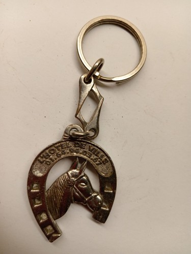 Porte clefs ancien vintage - pa,