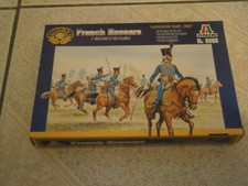 MAQUETTE FIGURINE CAVALERIE FRANCAISE HUSSARDS (Napoléon) ITALERI 6008 - 1/72