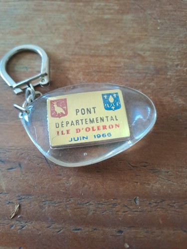 Porte clef ancien pont - clef,