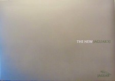 2002 JAGUAR NOUVELLE NEW XJ  MOTEURS V8 4,2 ET 3,5 + V6 3 L IT DOSSIER DE PRESSE