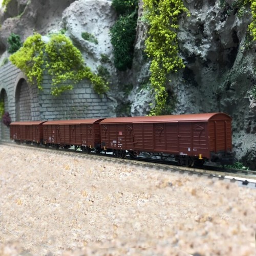 Wagons marchandises type - wagons,