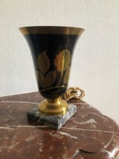 Lampe urne Art Deco signée A Ducobu, dinanderie de cuivre, modèle aux roses