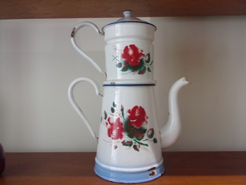 Cafetière ancienne tôle - cafetière, en