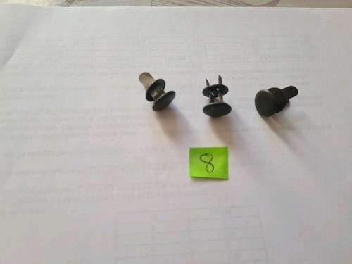 Rivets couleur avec - wh,