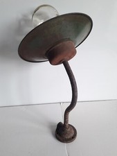 ANCIENNE LAMPE DE COUR COL CYGNE GAMELLLE