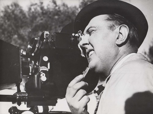Jacques tati hulot camera - tati,