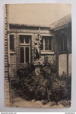 Vendeuvre sur Barse? (Aube) - Statue de Jeanne d'Arc? Père Brisson