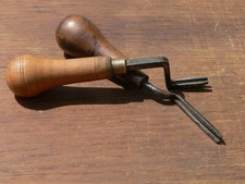 lot de 2 abat carré arrache clou outil de tapissier cordonnier compagnon XIXe