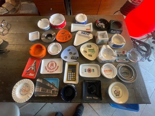 Lot cendriers - 30,