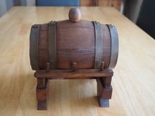 Tonnelet vintage en chêne