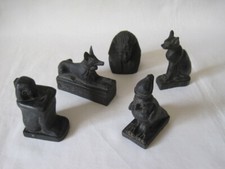 lot statuettes egyptiennes en résine noire vintage