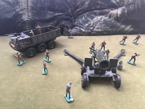 Petits soldats starlux - petits,