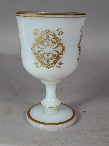 Ancienne petite coupe - , en