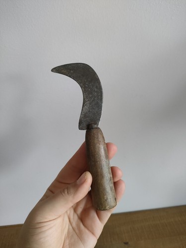 Ancienne petite serpe avec - serpe,