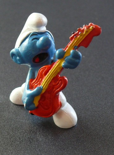 Figurine schtroumpf joueur - figurine,