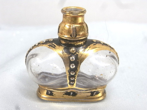 Ancien flacon parfum - 🇫🇷,