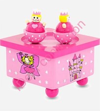 Boite à musique en bois avec