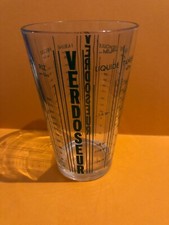 VERRE DOSEUR EN VERRE VINTAGE