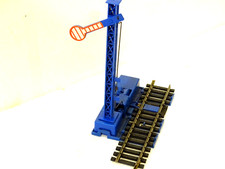 JOUEF ( 9315 ) SIGNAL SEMAPHORE FONCTIONNEL AVEC RAIL DE COUPURE EN ACIER  HO