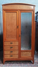 Armoire 1930 en hêtre