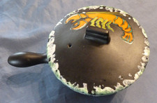 GABRIEL FOURMAINTREAUX : CASSOLETTE au décor de homard.