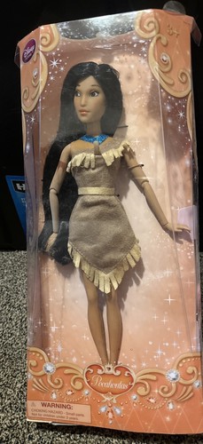 Pocahontas doll disney store - pocahontas,