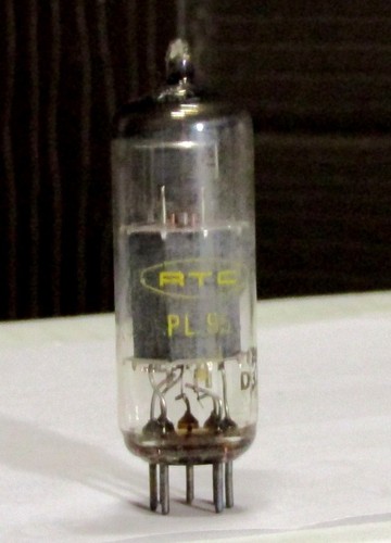 Tube électronique pentode - 1,