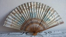 Éventail peint à la main