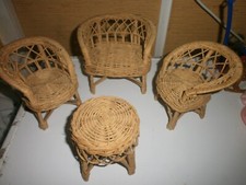 Lot de mobilier en osier pour poupée Barbie ou autre poupée mannequin