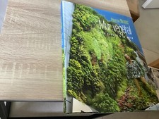 Mur végétal de la nature à la ville-P.Blanc.Urbanisme-Architecture.