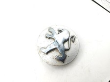 Cache centre de jante de roue