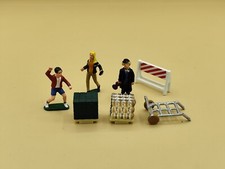 1/43 Lot x7 Divers Personnages Pièces Diorama