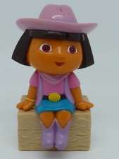 FIGURINE  PVC PLASTIQUE PAPO SCHLEICH SIMBA ETC. DORA L'EXPLORATRICE