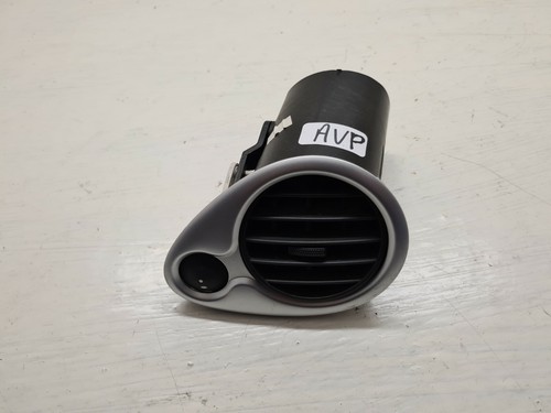 Grille aération avant