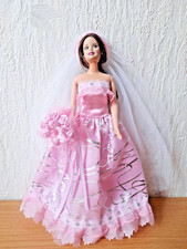 Robe de mariée rose pour