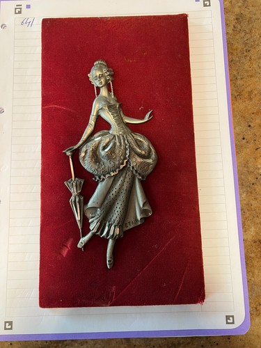 Tableau femme étain - femme, sur