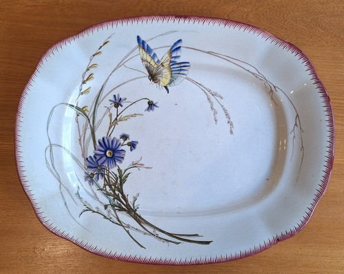 Grand plat hors - grand,