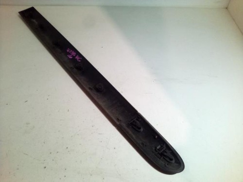 Baguette porte avant - porte, gauche