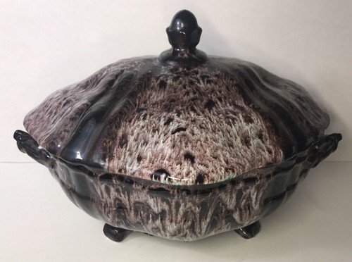 Rare grande soupière - grande, signée