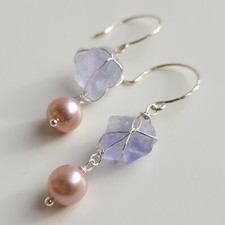boucles d'oreilles pierre
