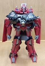 TRANSFORMERS: Dark of the Moon